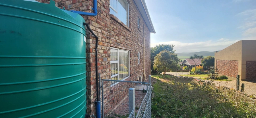 4 Bedroom Property for Sale in Fraaiuitsig Western Cape